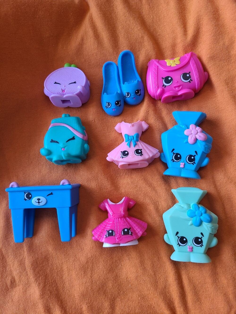 Lot of McDonalds happy meal shopkins toys 2015: table, dresses, shoes, vases etc